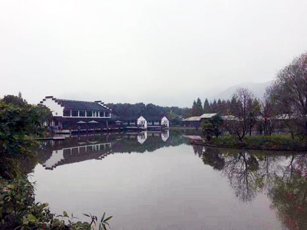 绍兴万乘香湖山庄一日游