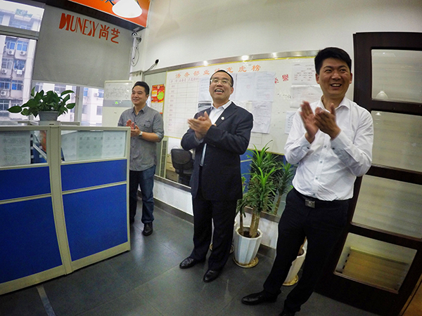 集团ceo,总裁韩晓莅临江西万乘指导工作