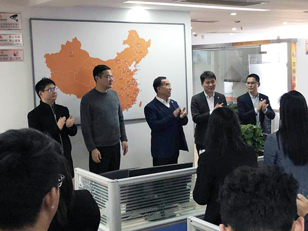 集团ceo/总裁韩晓莅临天津万乘举行2018总裁庆功宴